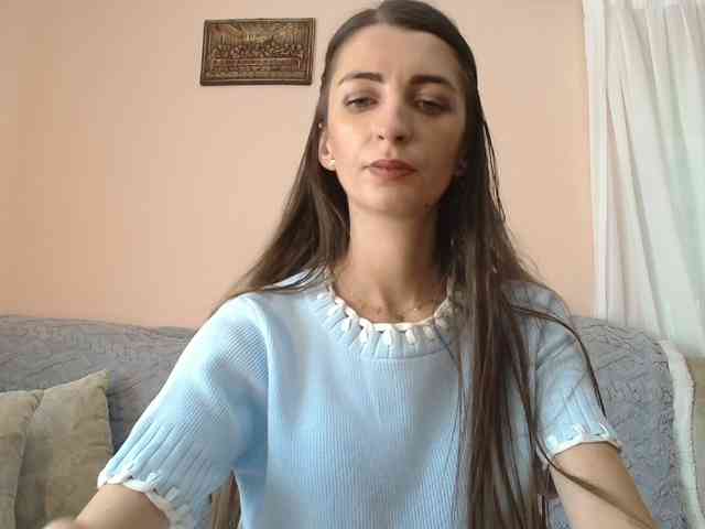 ella-myst webcam