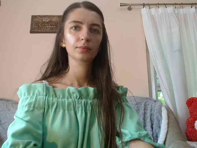 ella-myst webcam