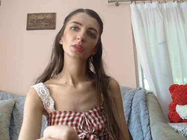 ella-myst webcam