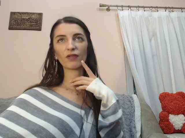 ella-myst ella-myst