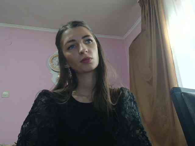 ella-myst webcam