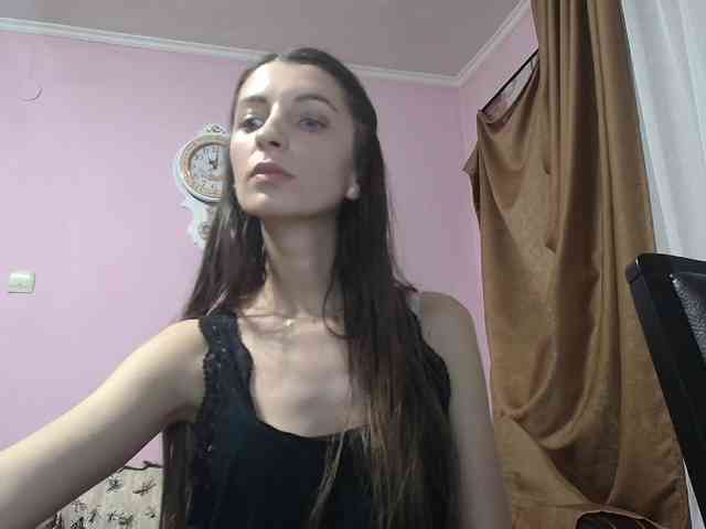 ella-myst webcam