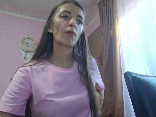 ella-myst webcam