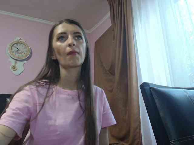 ella-myst webcam