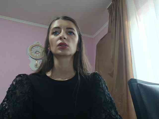 ella-myst webcam