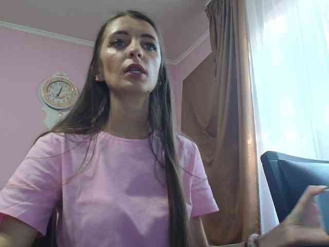 ella-myst webcam