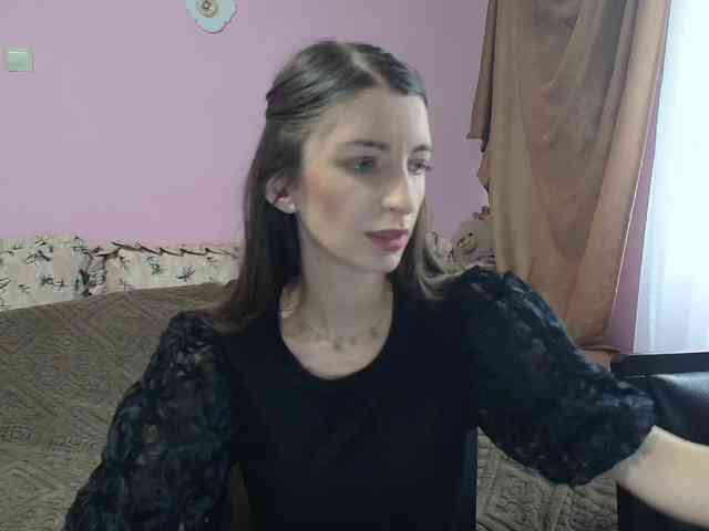 ella-myst webcam
