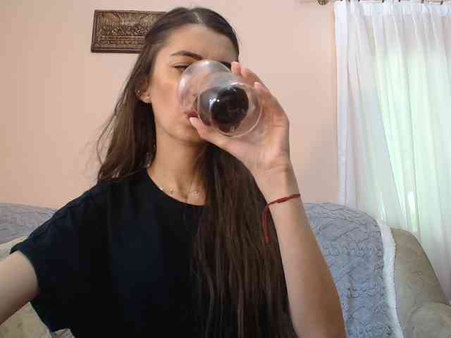 ella-myst webcam