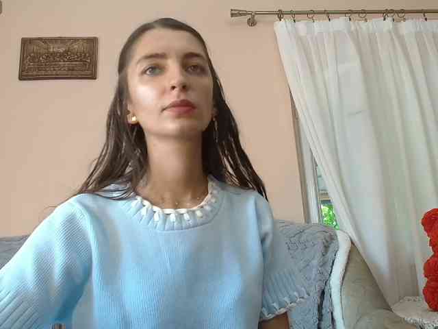 ella-myst webcam