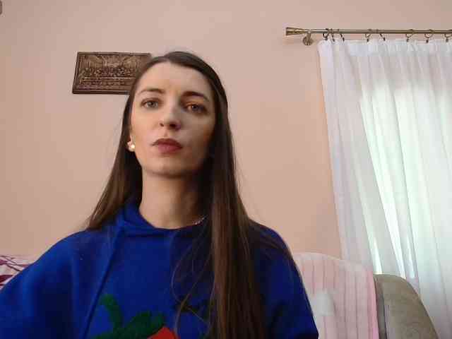 ella-myst webcam