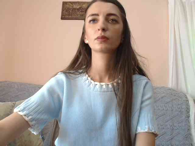 ella-myst webcam