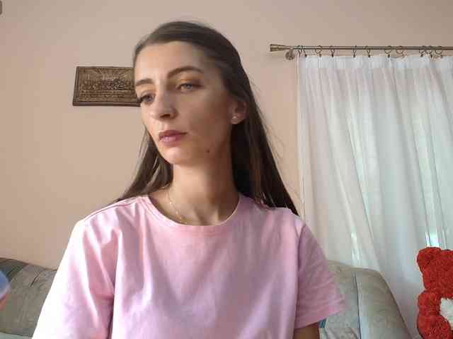 ella-myst webcam