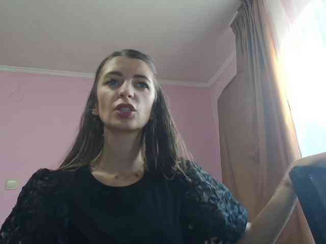 ella-myst webcam