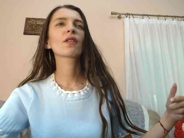 ella-myst webcam