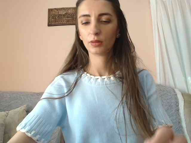 ella-myst webcam