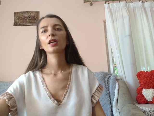 ella-myst Live Webcam on BongaCams