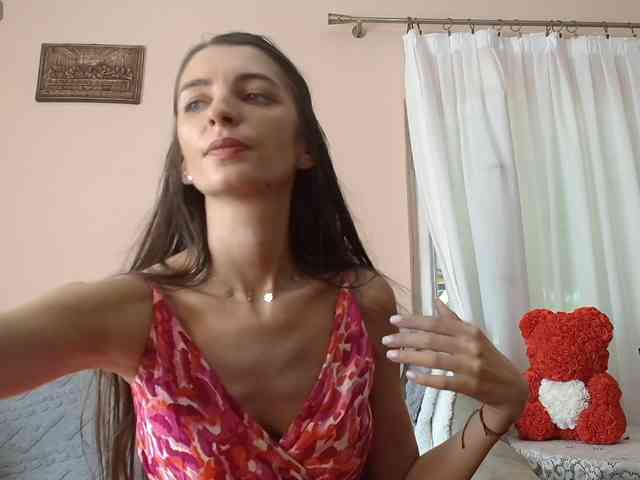 ella-myst webcam