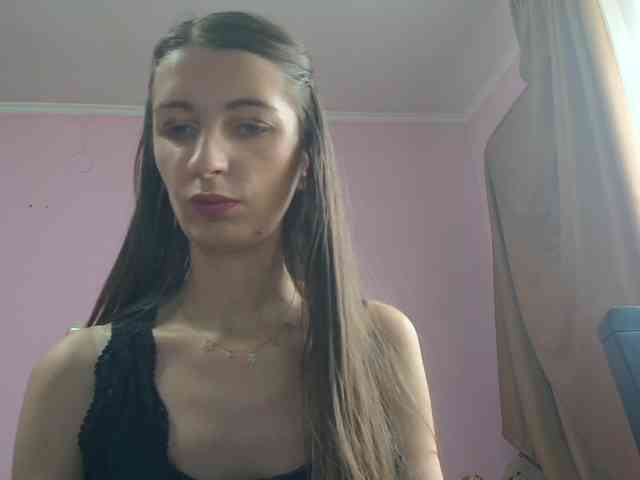 ella-myst webcam