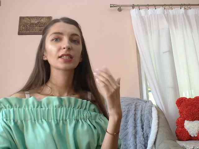 ella-myst webcam