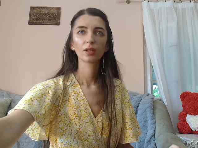 ella-myst webcam