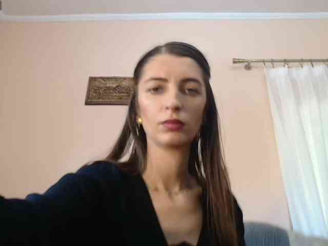 ella-myst webcam