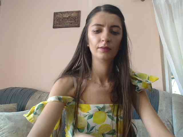 ella-myst webcam