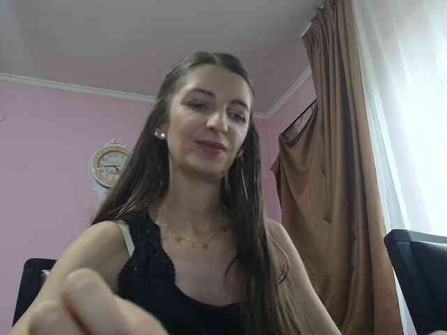 ella-myst webcam