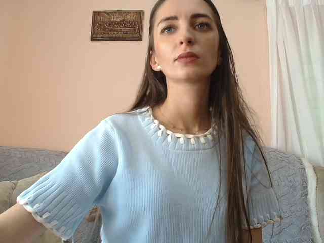 ella-myst webcam