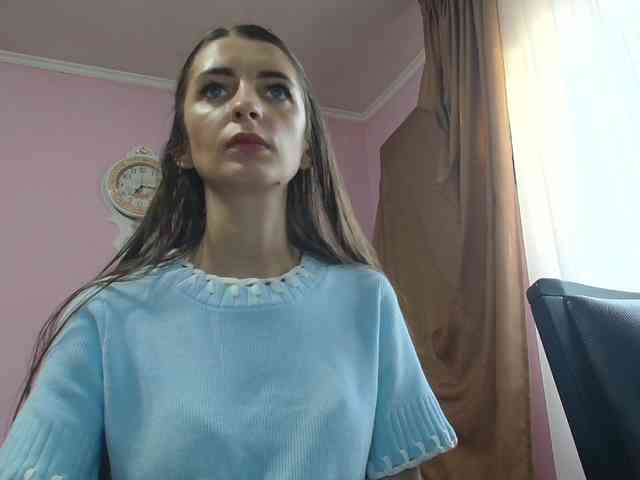 ella-myst webcam