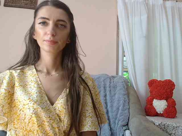 ella-myst webcam