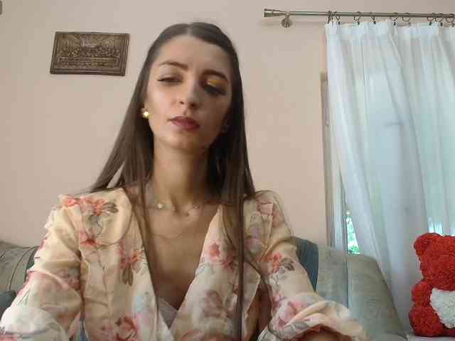 ella-myst webcam