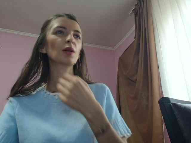ella-myst webcam