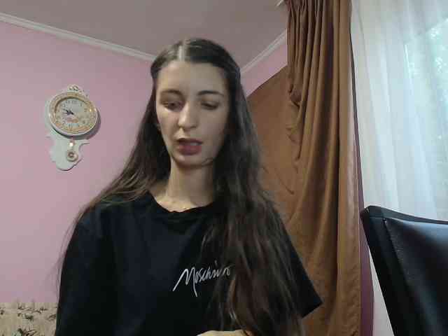 ella-myst webcam