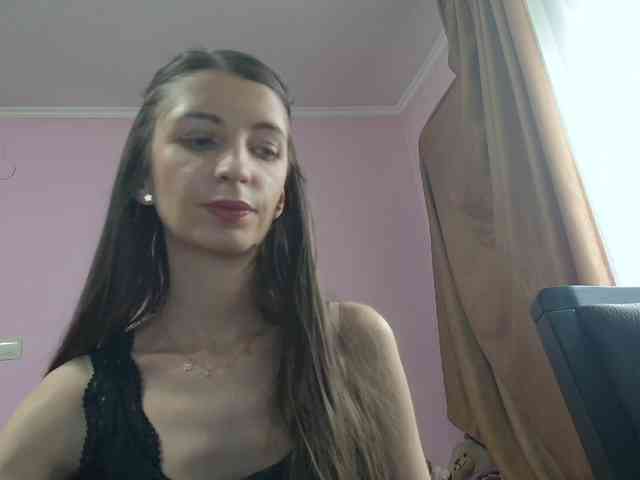 ella-myst webcam