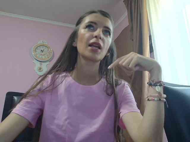 ella-myst webcam