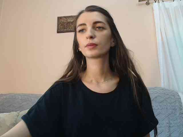 ella-myst webcam