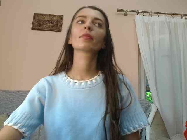 ella-myst webcam