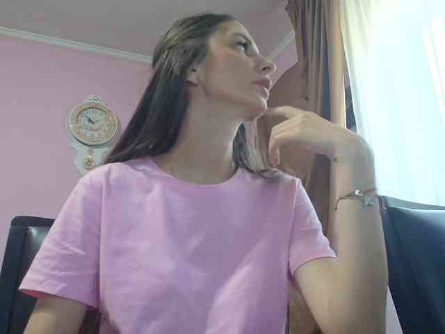 ella-myst webcam