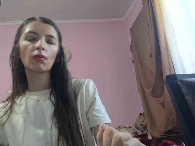 ella-myst webcam