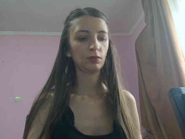 ella-myst webcam
