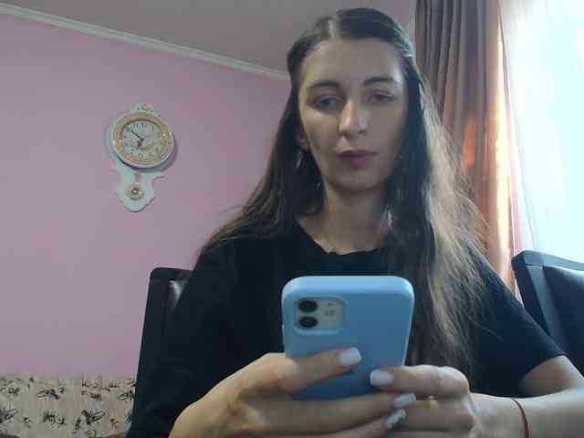 ella-myst webcam