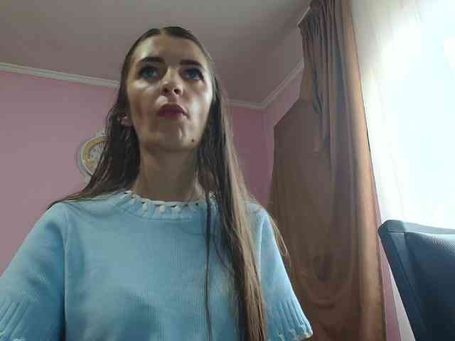 ella-myst webcam
