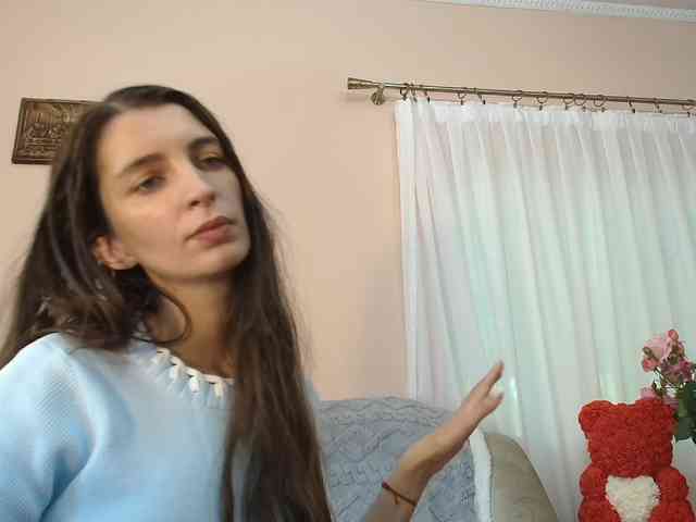 ella-myst webcam