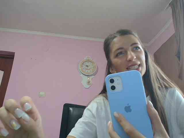 ella-myst webcam