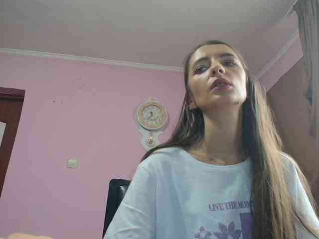 ella-myst webcam