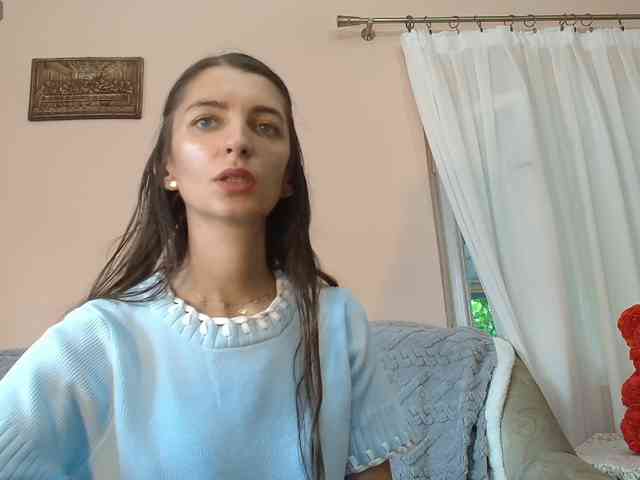 ella-myst webcam
