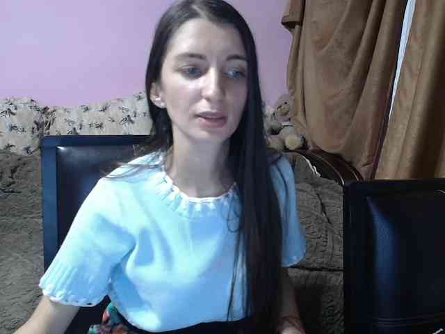 ella-myst webcam