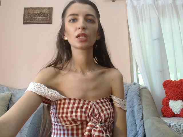 ella-myst webcam