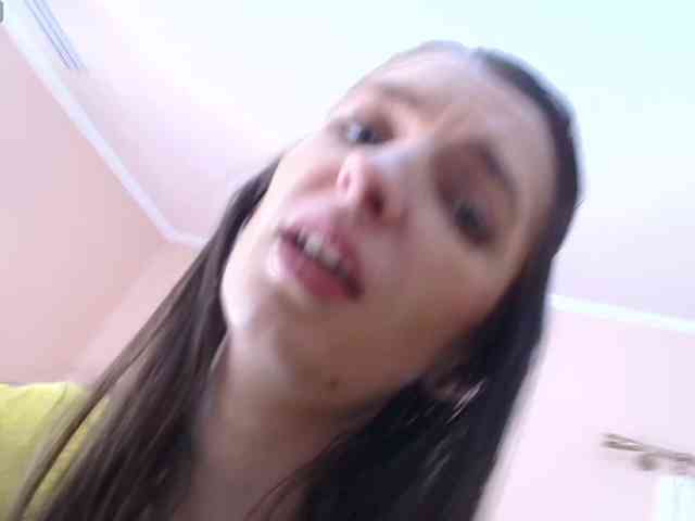 ella-myst webcam