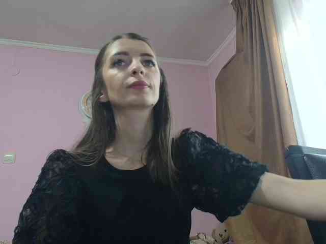 ella-myst webcam
